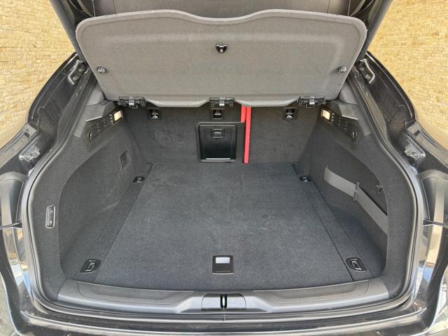 レヴァンテ グランスポーツ harman/kardon パノラマルーフ ヘリオス21インチAW イエローブレーキキャリパー ナビ TV BT接続 全方位カメ アダプティブクルコン レーンキープ フルプレミアムレザー シートH・C(12枚目)