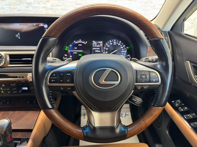 GS GS300h バージョンL 純正ナビ フルセグ Bカメ Bluetooth 3眼LED ETC2.0 アダプティブクルコン 全席シートヒーター シートクーラー BSM 純正18インチAW メモリ付Pシート アダプティブハイビーム(16枚目)