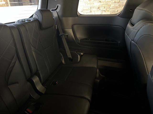 ヴェルファイア Ｚ　プレミア　モデリスタフルエアロ　黒レザー　トヨタチームメイト　左右独立ムーンルーフ　１３．２型フリップ　パノラミックビューモニタ　デジタルインナミラー　ＨＵＤ　メモリーシート　純正１９インチＡＷ　ＥＴＣ２．０（12枚目）