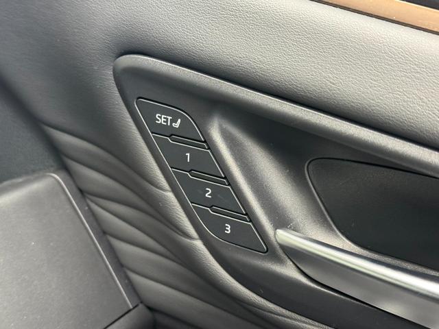 ヴェルファイア Ｚ　プレミア　モデリスタフルエアロ　黒レザー　トヨタチームメイト　左右独立ムーンルーフ　１３．２型フリップ　パノラミックビューモニタ　デジタルインナミラー　ＨＵＤ　メモリーシート　純正１９インチＡＷ　ＥＴＣ２．０（33枚目）