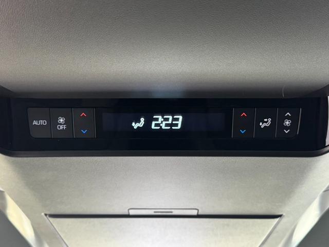 ヴェルファイア Ｚ　プレミア　モデリスタフルエアロ　黒レザー　トヨタチームメイト　左右独立ムーンルーフ　１３．２型フリップ　パノラミックビューモニタ　デジタルインナミラー　ＨＵＤ　メモリーシート　純正１９インチＡＷ　ＥＴＣ２．０（43枚目）