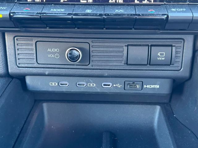 ランドクルーザー２５０ ＶＸファーストエディション　モデリスタシグネチャーイルミ　モデリスタオーバーフェンダー　サンルーフ　丸１眼ＬＥＤヘッド　全方位モニター　ルーフレール　純正１８インチＡＷ　ＥＴＣ２．０　ＢＳＭ　パワーシート　純正ナビ　ＴＶ　Ｂカメ（26枚目）