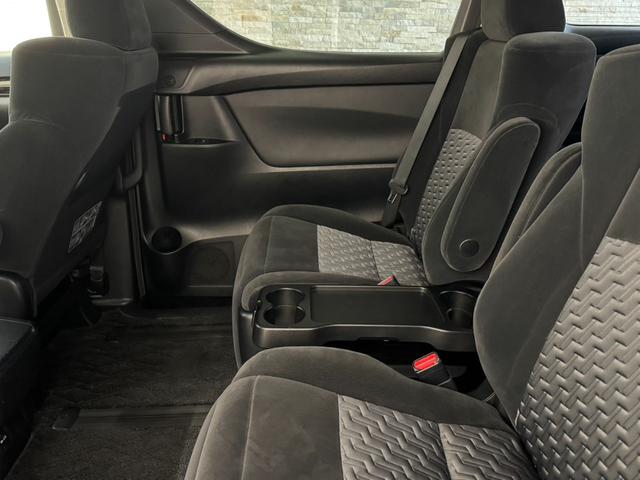 アルファード ２．５Ｓ　Ａパッケージ　ＡＬＰＩＮＥ１０インチナビ　ＡＬＰＩＮＥ１２．８インチ後席モニター　フルセグ　Ｂカメラ　Ｂｌｕｅｔｏｏｔｈ　ＥＴＣ　アダプティブクルコン　純正１８インチＡＷ　両側電動スライドドア　コーナーセンサー（11枚目）