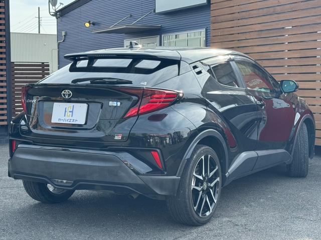 Ｃ－ＨＲ Ｓ　ＧＲスポーツ　８インチナビ　Ｂｌｕｅｔｏｏｔｈ接続　パノラミックビューモニター　ＥＴＣ　シートヒーター　アダプティブクルコン　オートハイビーム　ＬＥＤヘッドライト　ハーフレザーシート　純正１９インチＡＷ　ドラレコ（3枚目）