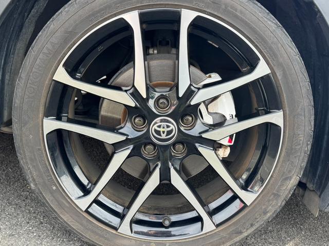 Ｃ－ＨＲ Ｓ　ＧＲスポーツ　８インチナビ　Ｂｌｕｅｔｏｏｔｈ接続　パノラミックビューモニター　ＥＴＣ　シートヒーター　アダプティブクルコン　オートハイビーム　ＬＥＤヘッドライト　ハーフレザーシート　純正１９インチＡＷ　ドラレコ（34枚目）