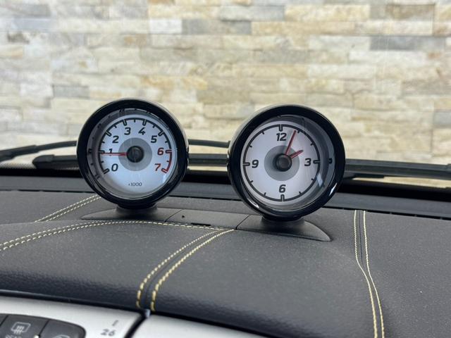 スマートフォーツークーペ mhdエディション シティフレーム パノラミックカラスルーフ カロッツェリアナビ TV バックモニター クルーズコントロール ドラレコ前後 シートヒーター 15インチAW 純正AW有 ETC パドルシフト 禁煙車(28枚目)