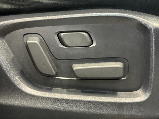ＣＸ－５ ＸＤ　プロアクティブ　４ＷＤ　ナビ　ＴＶ　全方位カメ　Ｂｌｕｅｔｏｏｔｈ　純正１７インチＡＷ　ＥＴＣ　ＨＵＤ　ＢＳＭ　シートヒーター　アダプティブクルコン　メモリ付Ｐシート　ステアリングヒーター　Ｐバックドア　レーンキープ（29枚目）