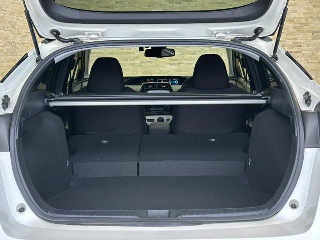 プリウス Sセーフティプラス モデリスタエアロ 純正9インチナビ TV Bカメ Bluetooth ETC アダプティブクルコン HUD パーキングアシスト オートマチックハイビーム オートライト レーンキープ LEDヘッドライト(13枚目)