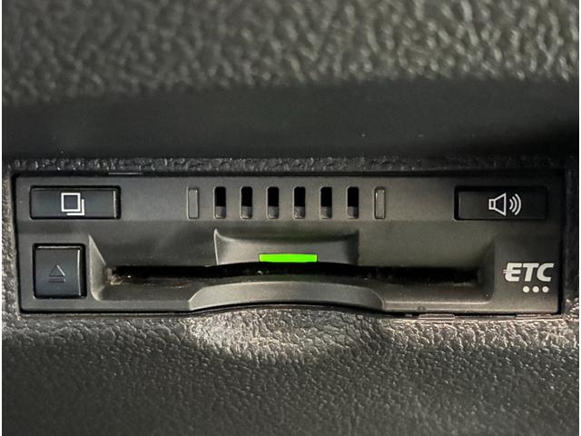 プリウス Sセーフティプラス モデリスタエアロ 純正9インチナビ TV Bカメ Bluetooth ETC アダプティブクルコン HUD パーキングアシスト オートマチックハイビーム オートライト レーンキープ LEDヘッドライト(29枚目)