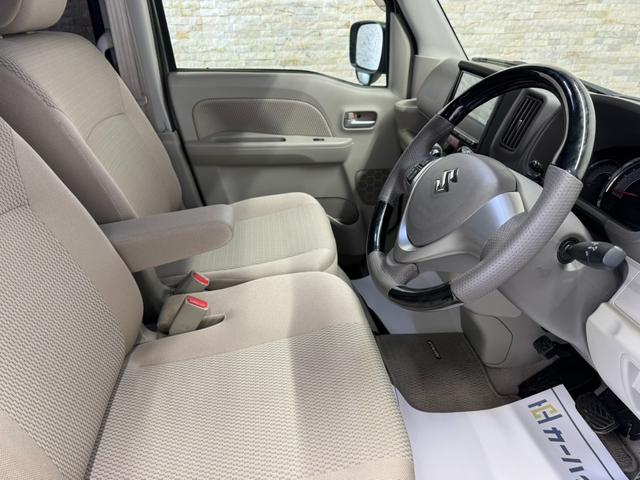 エブリイワゴン ＰＺターボスペシャル　ＫＥＮＷＯＯＤナビ　フルセグ　バックカメラ　Ｂｌｕｅｔｏｏｔｈ接続　ユニバーサルステップ　両側電スラ　シートヒーター　社外ステアリング　スズキスポーツローダウンスプリング　ＥＴＣ　純正１４インチＡＷ（8枚目）