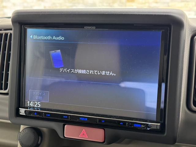 エブリイワゴン ＰＺターボスペシャル　ＫＥＮＷＯＯＤナビ　フルセグ　バックカメラ　Ｂｌｕｅｔｏｏｔｈ接続　ユニバーサルステップ　両側電スラ　シートヒーター　社外ステアリング　スズキスポーツローダウンスプリング　ＥＴＣ　純正１４インチＡＷ（20枚目）