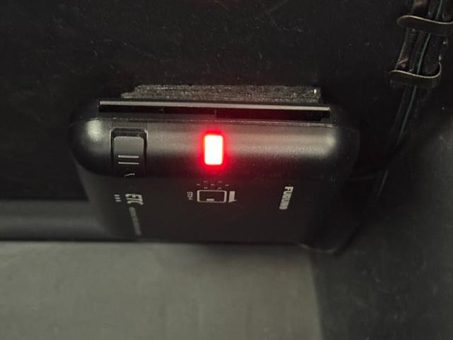 ヴォクシー ＺＳ　煌ＩＩ　アルパイン１１インチナビ　フリップダウンモニター　両側パワースライドドア　フルセグＴＶ　バックモニター　クルーズコントロール　衝突被害軽減ブレーキ　レーンキープ　オートハイビーム　ヘッドライトＬＥＤ（32枚目）