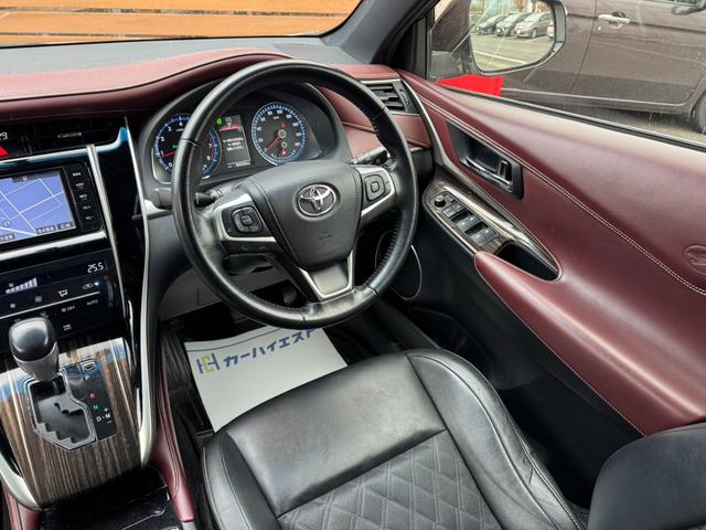 ハリアー エレガンス　フルエアロ　ディーラーナビ　フルセグ　Ｂｌｕｅｔｏｏｔｈ接続　バックカメラ　ＥＴＣ　ハーフレザーシート　パワーシート　ＬＥＤヘッド　オートライト　純正１７インチＡＷ　スマートキー　プッシュスタート（15枚目）