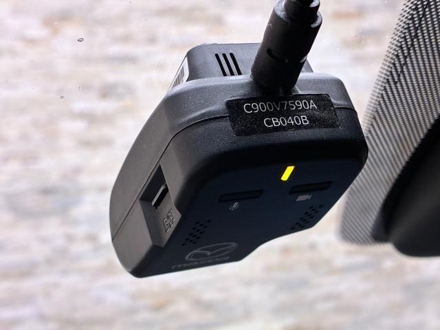 ＣＸ－５ ２０Ｓ　プロアクティブ　純正ナビ　フルセグＴＶ　Ｂカメ　Ｂｌｕｅｔｏｏｔｈ　ＥＴＣ　純正１９インチＡＷ　ＨＵＤ　アダプティブクルコン　レーンキープ　コーナーセンサー　ドラレコ　オートライト　アイドリングストップ　ＬＥＤヘッド（30枚目）