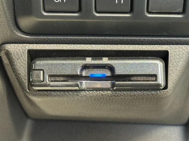 フォレスター アドバンス　４ＷＤ　純正ナビ　フルセグ　Ｂモニター　ＢＴ接続　ＴＶキャンセラー　シートヒーター　ステアリングヒーター　Ｆカメラ　Ｓカメラ　Ｐシート　Ｐリアゲート　ルーフレール　オートライト　純正１８インチＡＷ（35枚目）