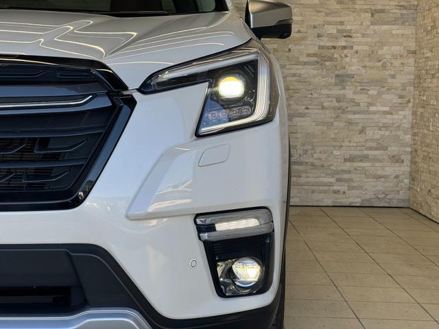 フォレスター アドバンス　４ＷＤ　純正ナビ　フルセグ　Ｂモニター　ＢＴ接続　ＴＶキャンセラー　シートヒーター　ステアリングヒーター　Ｆカメラ　Ｓカメラ　Ｐシート　Ｐリアゲート　ルーフレール　オートライト　純正１８インチＡＷ（41枚目）