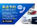 マカン マカン　パノラマサンルーフ　ＢＯＳＥサウンドシステム　純正ナビ　全方位カメラ　ホワイト本革シート　メモリ付きパワーシート　２１インチ純正ＡＷ　アダプティブクルコン　ヘッドライトＬＥＤ　　ＥＴＣ２．０（5枚目）