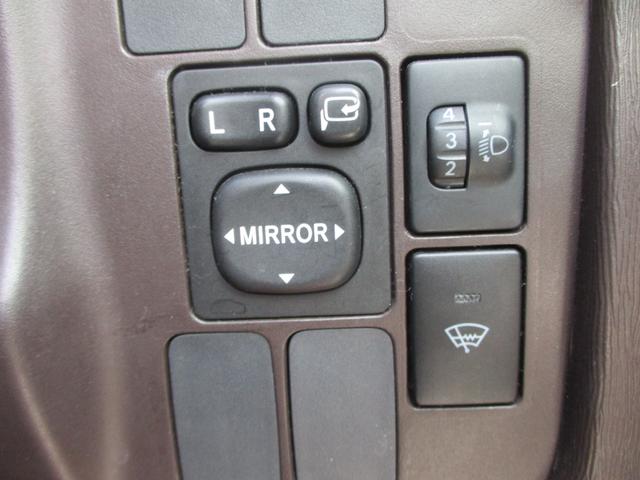 パッソ X クツロギ 1オーナー SDナビ ワンセグ Bカメラ ブルートゥース スマートキー ETC 前後ドライブレコーダー 禁煙車 アームレスト(12枚目)