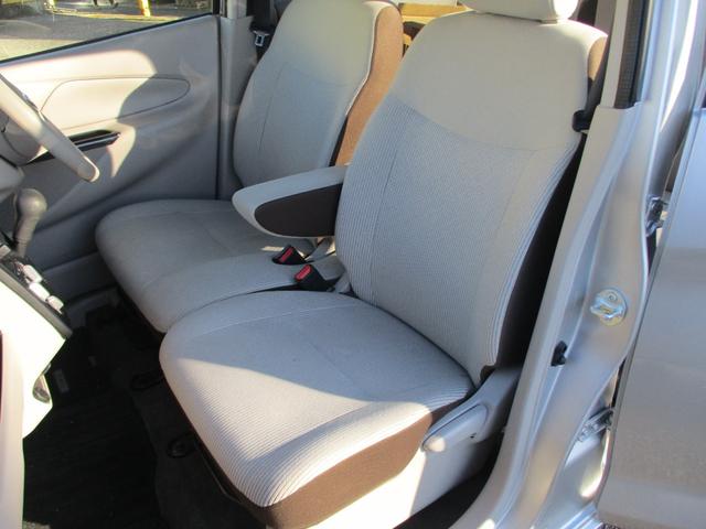 デイズ Ｊ　１オーナー　タイヤ新品　ナビ　ＴＶ　ＨＩＤライト　ＥＴＣ　衝突軽減装置　横滑り防止　アームレスト　禁煙車　車検２年（16枚目）