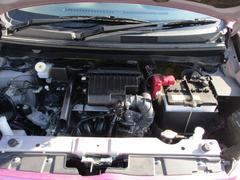 ３ヶ月または３０００ｋｍの保証付きになります。別途２年間の有償保証のご用意もございますので、長期保証をお求めの方はお気軽にスタッフまでお声掛け下さい。 7