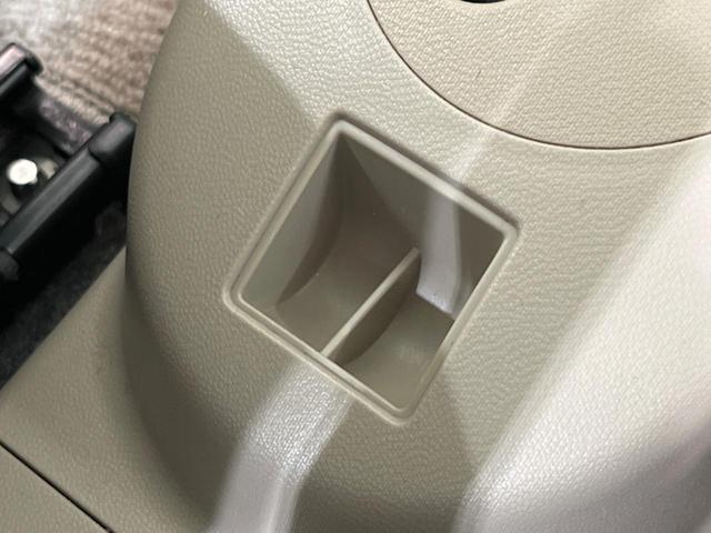 F 禁煙車 キーレスエントリー 運転席助手席エアバッグ パワーウィンドウ パワードアロック セキュリティーアラーム 14インチアルミホイール エアコン 純正オーディオ CDプレイヤー(37枚目)