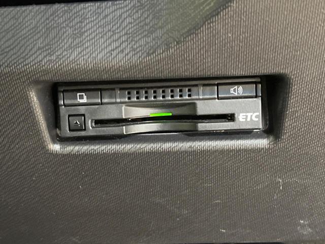 X-アーバン 禁煙車 純正ナビ 横滑り防止装置 Bluetooth再生 プッシュスタート&スマートキー オートライト オートエアコン 電動格納ドアミラー 合皮コンビシート バックカメラ ドライブレコーダー ETC(28枚目)