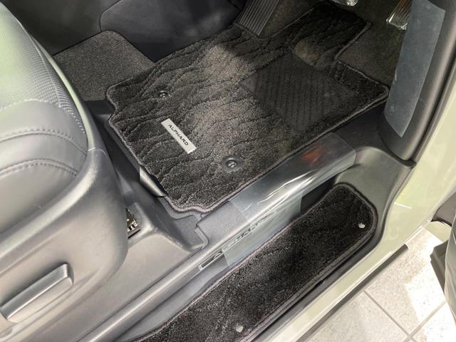 2.5S Cパッケージ 禁煙車 サンルーフ 純正9インチナビ フリップダウンモニター セーフティセンス レーダークルーズ 三眼LEDヘッド&フォグ オートハイビーム 両側電動スライドドア パワーバックドア 純正18インチAW(43枚目)