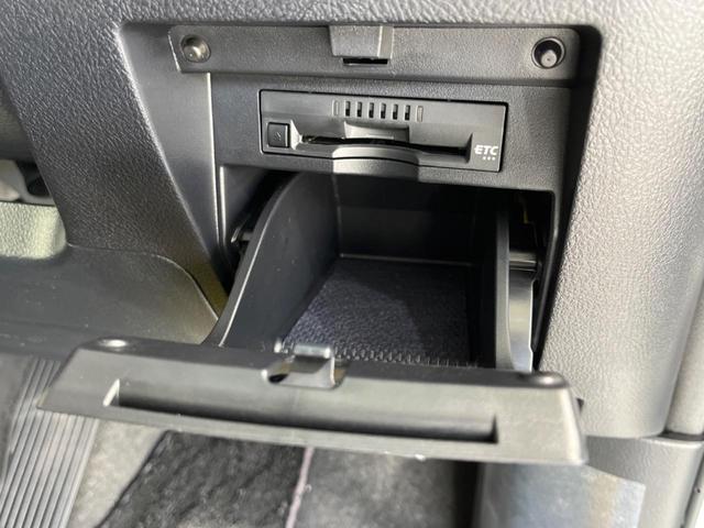 2.5S Cパッケージ 禁煙車 サンルーフ 純正9インチナビ フリップダウンモニター セーフティセンス レーダークルーズ 三眼LEDヘッド&フォグ オートハイビーム 両側電動スライドドア パワーバックドア 純正18インチAW(53枚目)