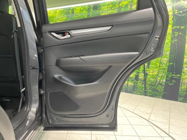 XD プロアクティブ 衝突軽減装置 禁煙車 純正ナビ 純正19インチアルミホイール ディーゼル レーダークルーズ ブラインドスポットモニター ヘッドアップディスプレイ クリアランスソナー デュアルエアコン LEDヘッド(35枚目)