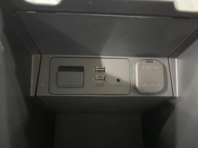XD プロアクティブ 衝突軽減装置 禁煙車 純正ナビ 純正19インチアルミホイール ディーゼル レーダークルーズ ブラインドスポットモニター ヘッドアップディスプレイ クリアランスソナー デュアルエアコン LEDヘッド(45枚目)