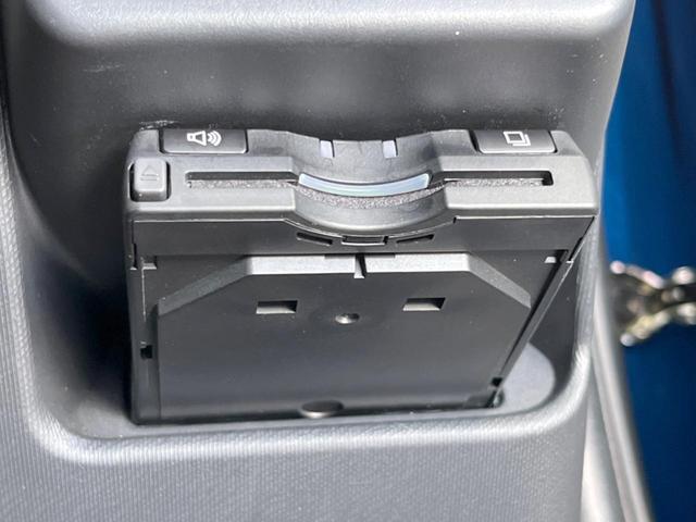G 禁煙車 純正ナビ シートヒーター プッシュスタート&スマートキー オートライト イモビライザー ドライブレコーダー Bluetooth再生 バックカメラ ETC オートエアコン 電動格納ドアミラー(8枚目)