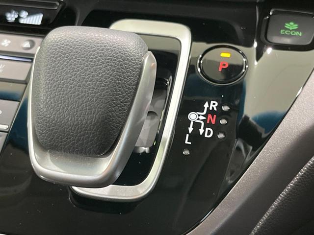 フリード＋ハイブリッド ハイブリッドＧ　禁煙車　衝突被害軽減装置　純正ナビ　バックカメラ　両側電動スライドドア　寒冷地仕様　アダプティブクルーズ　シートヒーター　ＬＥＤヘッド　オートライト　スマートキー　盗難防止装置　ドラレコ　ＥＴＣ（32枚目）