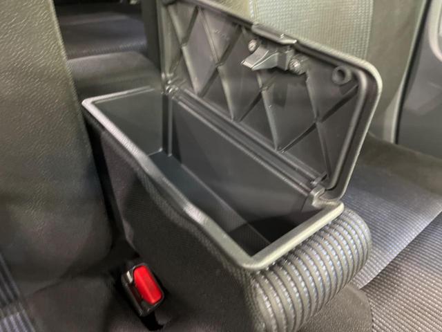ステラ カスタムＲ　スマートアシスト　禁煙車　衝突被害軽減システム　ＳＤナビ　ｂｌｕｅｔｏｏｔｈ　バックカメラ　ＥＴＣ　ＬＥＤヘッドライト＆フォグ　踏み間違い防止　車線遺脱警報　オートライト　ドアバイザー　オートエアコン　スマートキー（44枚目）