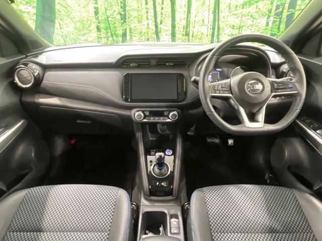 キックス Ｘ　全周囲カメラ　純正９型ナビ　プロパイロット　禁煙車　シートヒーター　スマートキー＆プッシュスタート　ＬＥＤヘッド＆フォグ　ルーフレール　ＥＴＣ　デジタルインナーミラー　オートライト　１７インチＡＷ（2枚目）