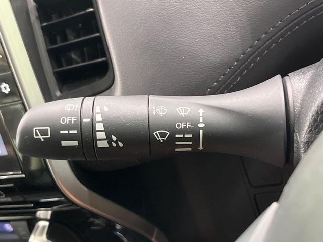 セレナ ｅ－パワー　ハイウェイスターＶ　純正１０型ナビ　両側電動ドア　後席モニター　全周囲カメラ　プロパイロット　ブラインドスポットモニター　衝突被害軽減システム　禁煙車　ドラレコ　コーナーセンサー　スマートキー　ＬＥＤヘッド　ＥＴＣ（32枚目）