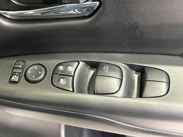 セレナ ｅ－パワー　ハイウェイスターＶ　純正１０型ナビ　両側電動ドア　後席モニター　全周囲カメラ　プロパイロット　ブラインドスポットモニター　衝突被害軽減システム　禁煙車　ドラレコ　コーナーセンサー　スマートキー　ＬＥＤヘッド　ＥＴＣ（47枚目）