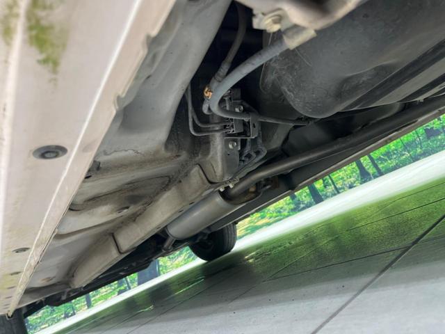 ミライース Ｌ　メモリアルエディション　オーディオ　キーレスエントリー　アイドリングストップ　禁煙車　電動格納ミラー　運転席＆助手席エアバッグ　盗難防止システム　パワーウィンドウ　パワーステアリング　衝突安全ボディ　プライバシーガラス（21枚目）