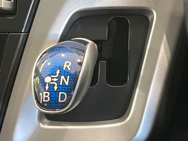 プリウスアルファ Ｓツーリングセレクション　純正８型ナビ　バックカメラ　Ｂｌｕｅｔｏｏｔｈ　ＥＴＣ　スマートキー＆プッシュスタート　オートエアコン　オートライト　ＬＥＤヘッドライト　禁煙車　純正１７インチＡＷ　電動格納ミラー　ドアバイザー（29枚目）