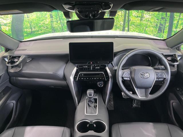 ハリアー Ｇ　純正１２型ディスプレイオーディオ　衝突軽減装置　禁煙車　レーダークルーズコントロール　電動リヤゲート　バックカメラ　ＥＴＣ２．０　ＬＥＤヘッド＆フォグ　プッシュスタート＆スマートキー　純正１８ＡＷ（2枚目）