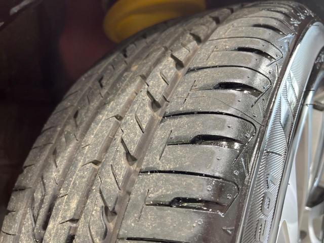 レヴォーグ １．６ＧＴ－Ｓアイサイト　４ＷＤ　ＳＴＩエアロ　純正ナビ　ＢＳＭ　レーダークルーズ　シートヒーター　メモリー機能付きパワーシート　サイド＆バックカメラ　オートマチックハイビーム　アイサイト　Ｂｌｕｅｔｏｏｔｈ　ＥＴＣ　ドラレコ（67枚目）