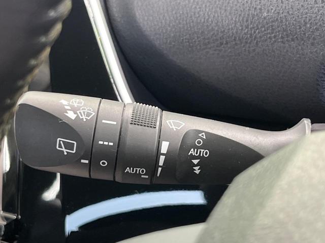 プリウス Ａプレミアム　純正９型ナビ　バックカメラ　１００Ｖ電源　パーキングアシスト　レーダークルーズコントロール　ブラインドスポットモニター　ドライブレコーダー　ＥＴＣ　ＬＥＤヘッド＆フォグ　前席シートヒーター（34枚目）