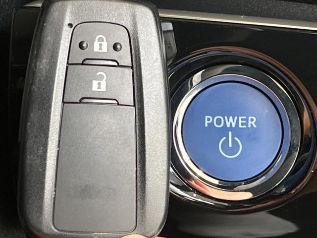 プリウス Ａプレミアム　純正９型ナビ　バックカメラ　１００Ｖ電源　パーキングアシスト　レーダークルーズコントロール　ブラインドスポットモニター　ドライブレコーダー　ＥＴＣ　ＬＥＤヘッド＆フォグ　前席シートヒーター（36枚目）