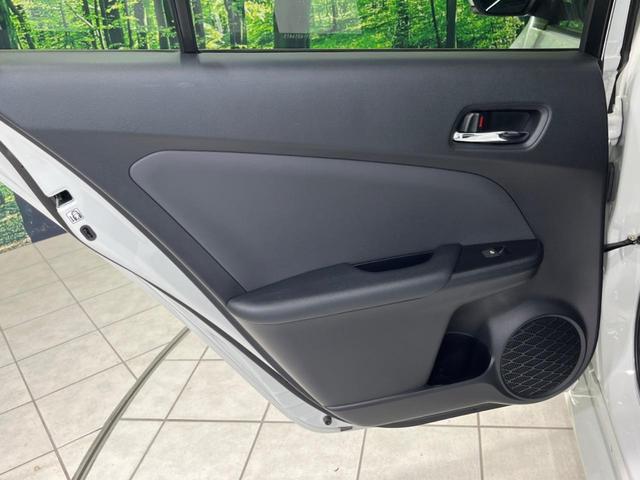 プリウス Ａプレミアム　純正９型ナビ　バックカメラ　１００Ｖ電源　パーキングアシスト　レーダークルーズコントロール　ブラインドスポットモニター　ドライブレコーダー　ＥＴＣ　ＬＥＤヘッド＆フォグ　前席シートヒーター（53枚目）