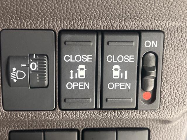 フリード G・ホンダセンシング 両側電動スライドドア 純正9型ナビ バックカメラ Bluetooth アダプティブクルーズコントロール ドラレコ ETC スマートキー&プッシュスタート オートライト 禁煙車 衝突被害軽減装置(6枚目)