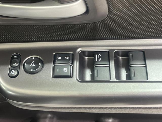 フリード G・ホンダセンシング 両側電動スライドドア 純正9型ナビ バックカメラ Bluetooth アダプティブクルーズコントロール ドラレコ ETC スマートキー&プッシュスタート オートライト 禁煙車 衝突被害軽減装置(43枚目)