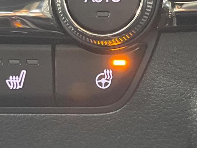 ＭＡＺＤＡ３ファストバック Ｘプロアクティブ　ツーリングセレクション　純正８型ナビ　全周囲カメラ　ステアリングヒーター　シートヒーター　ヘッドアップディスプレイ　レーダクルーズコントロール　ＥＴＣ　ドラレコ　パワシート　禁煙車　衝突被害軽減装置　アイドリングストップ（6枚目）