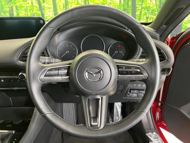 ＭＡＺＤＡ３ファストバック Ｘプロアクティブ　ツーリングセレクション　純正８型ナビ　全周囲カメラ　ステアリングヒーター　シートヒーター　ヘッドアップディスプレイ　レーダクルーズコントロール　ＥＴＣ　ドラレコ　パワシート　禁煙車　衝突被害軽減装置　アイドリングストップ（11枚目）