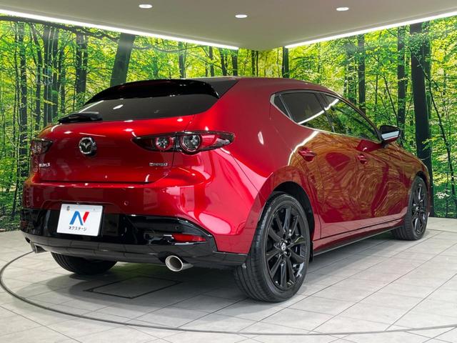 ＭＡＺＤＡ３ファストバック Ｘプロアクティブ　ツーリングセレクション　純正８型ナビ　全周囲カメラ　ステアリングヒーター　シートヒーター　ヘッドアップディスプレイ　レーダクルーズコントロール　ＥＴＣ　ドラレコ　パワシート　禁煙車　衝突被害軽減装置　アイドリングストップ（17枚目）