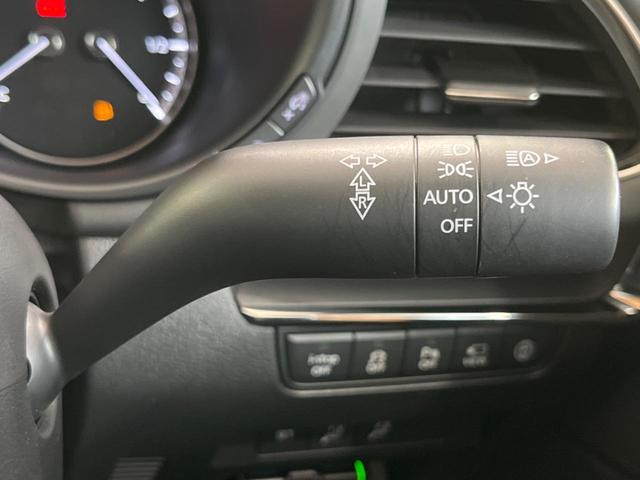 ＭＡＺＤＡ３ファストバック Ｘプロアクティブ　ツーリングセレクション　純正８型ナビ　全周囲カメラ　ステアリングヒーター　シートヒーター　ヘッドアップディスプレイ　レーダクルーズコントロール　ＥＴＣ　ドラレコ　パワシート　禁煙車　衝突被害軽減装置　アイドリングストップ（41枚目）