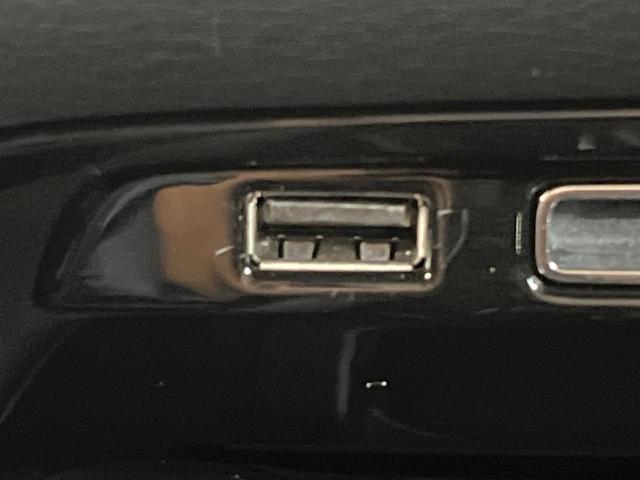 ＭＡＺＤＡ３ファストバック Ｘプロアクティブ　ツーリングセレクション　純正８型ナビ　全周囲カメラ　ステアリングヒーター　シートヒーター　ヘッドアップディスプレイ　レーダクルーズコントロール　ＥＴＣ　ドラレコ　パワシート　禁煙車　衝突被害軽減装置　アイドリングストップ（57枚目）